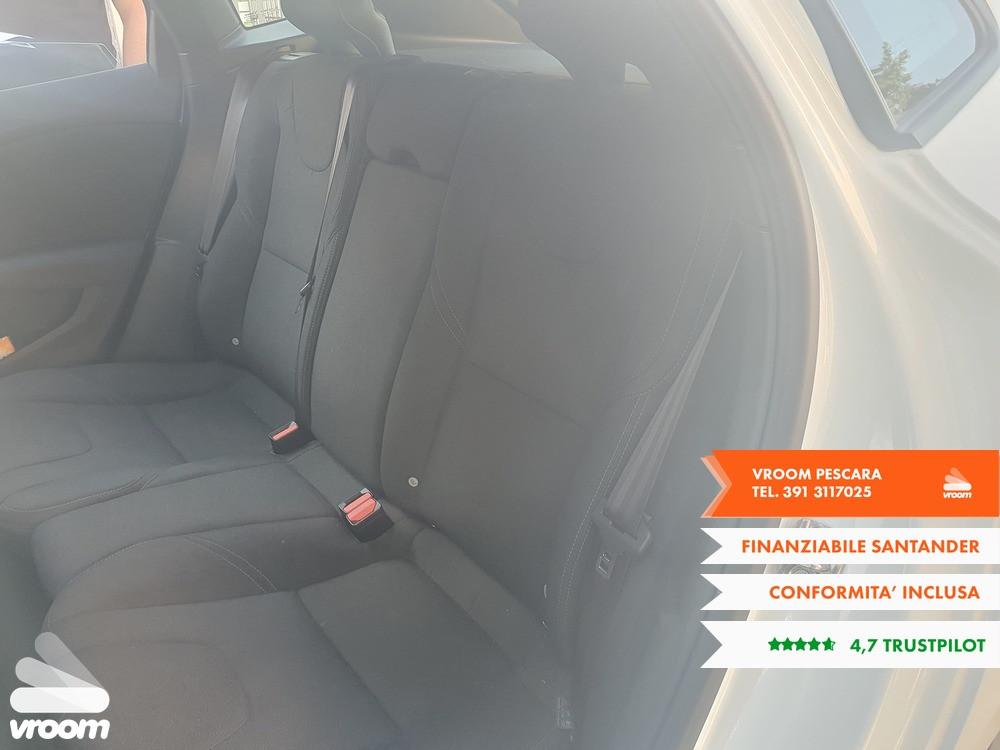 VOLVO V40 D2 Kinetic
