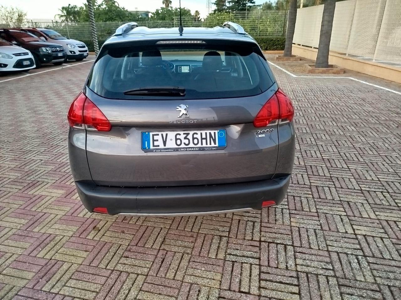 Peugeot 2008 1.6 e-HDi 115 CV Stop&Start Allure