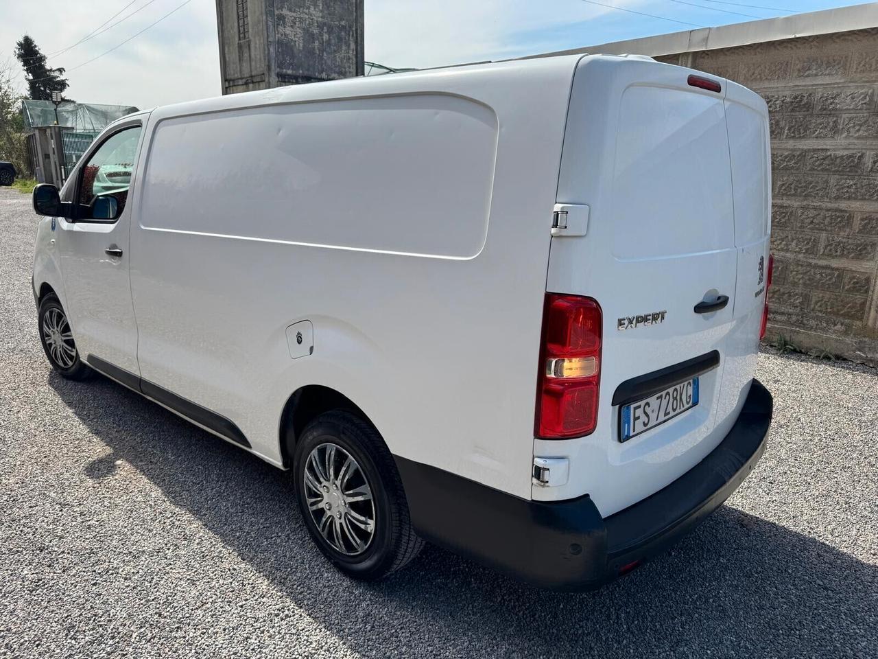 Peugeot Expert Long Euro 6