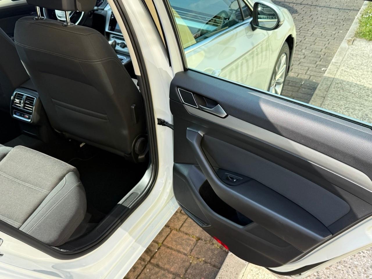 Volkswagen Passat 2.0 TDI DSG 2019/PREZZO REALE/STORICO