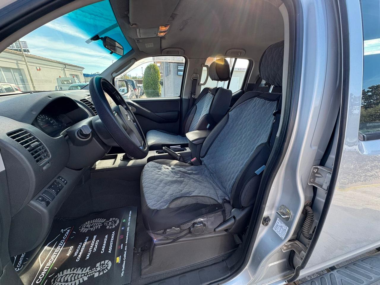 NISSAN NAVARA DOUBLE CAB -GANCIO TRAINO