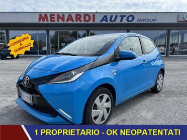 Toyota Aygo 1.0 VVT-i 69 CV 5p x-play NAVI + RETROCAMERA