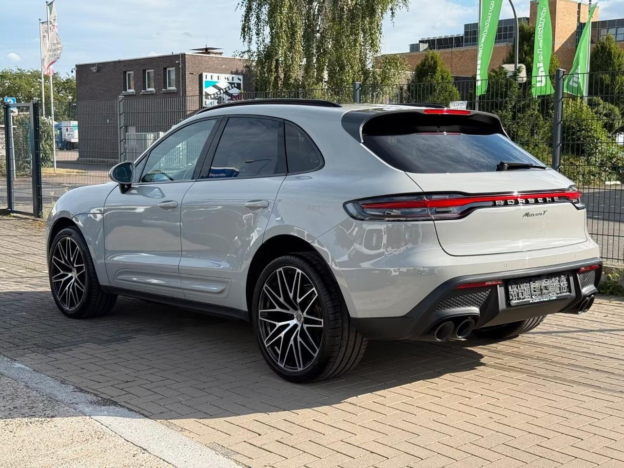 Porsche Macan 2.0 T/TETTO/SPORT CHRONO/PELLE TOTALE/MATRIX/