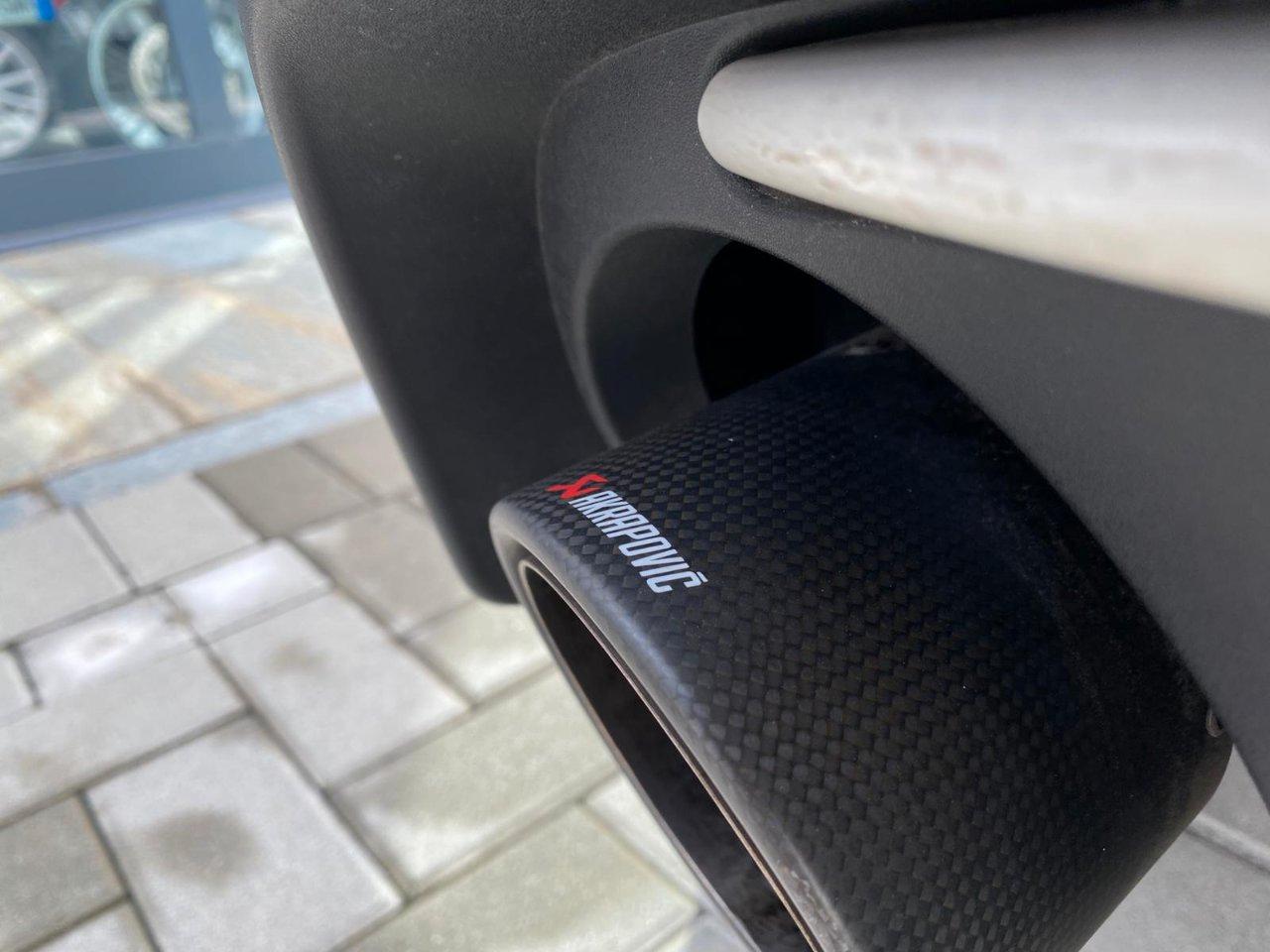 Abarth 595 1.4 t-jet esseesse 180cv