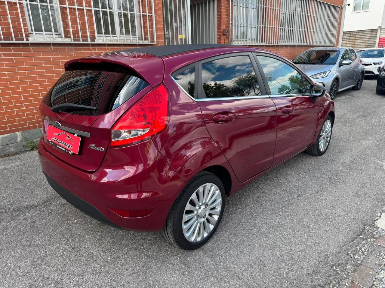 Ford Fiesta 1.4 TDCi 70cv 5p. Titanium