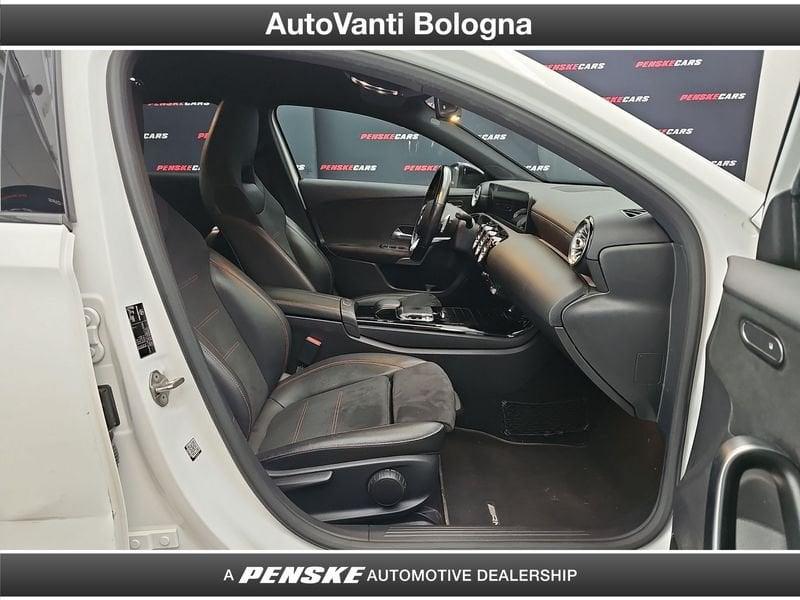 Mercedes-Benz Classe A Berlina A 200 d Automatic Premium