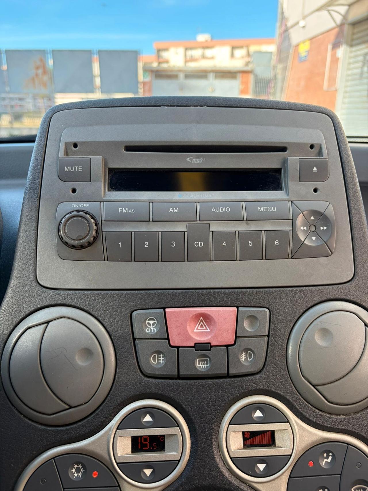 Fiat Panda 1.2 Alessi (44kw)