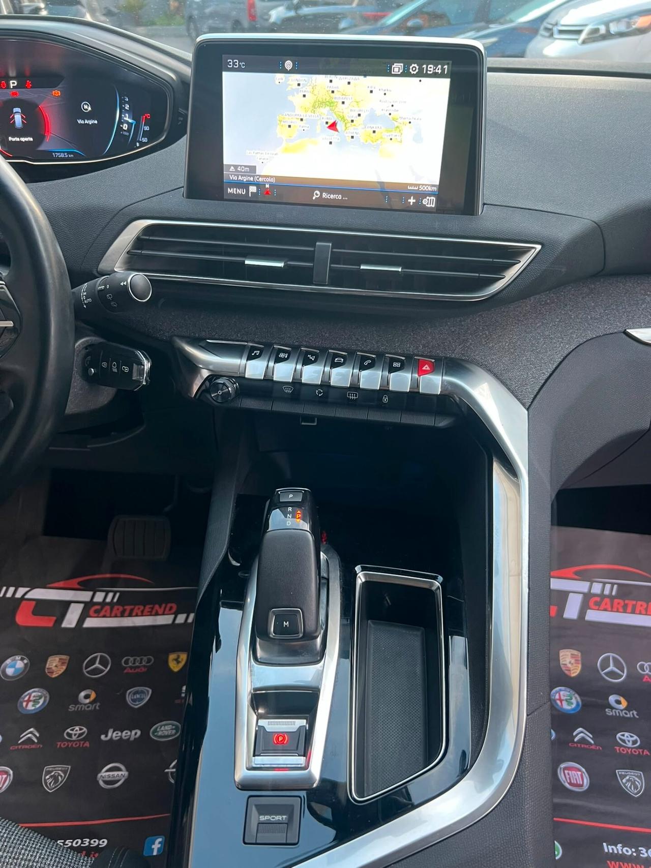 Peugeot 3008 BlueHDi 130 S&S EAT8 Allure
