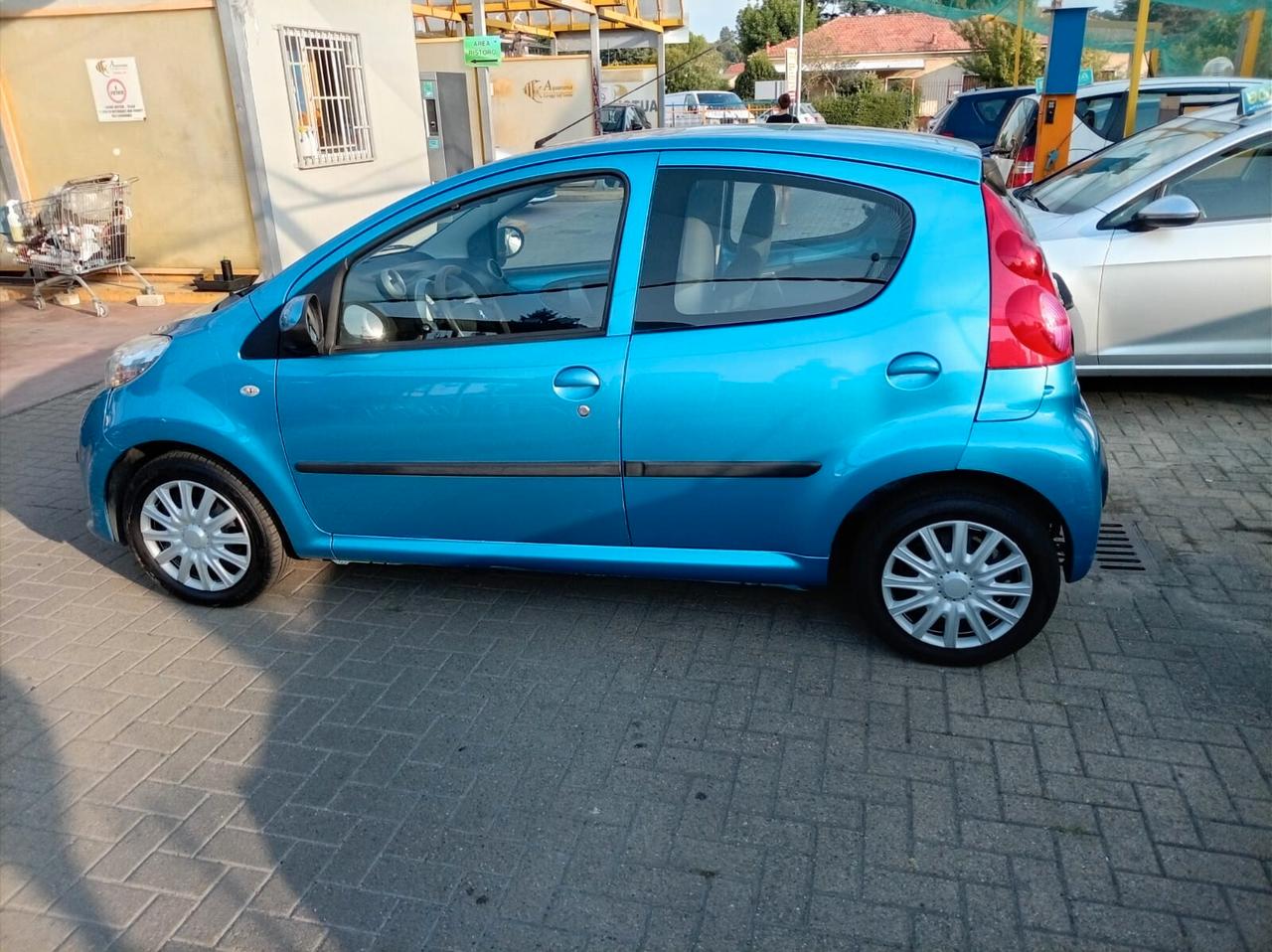 Peugeot 107 1.0 68CV 5p. Sweet Years