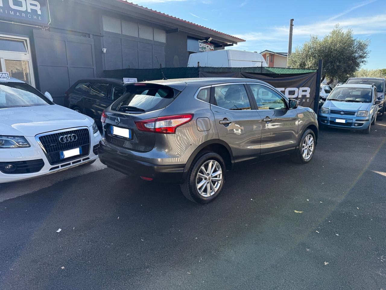 Nissan Qashqai 1.6 dCi 4WD 130cv - FINANZIABILE