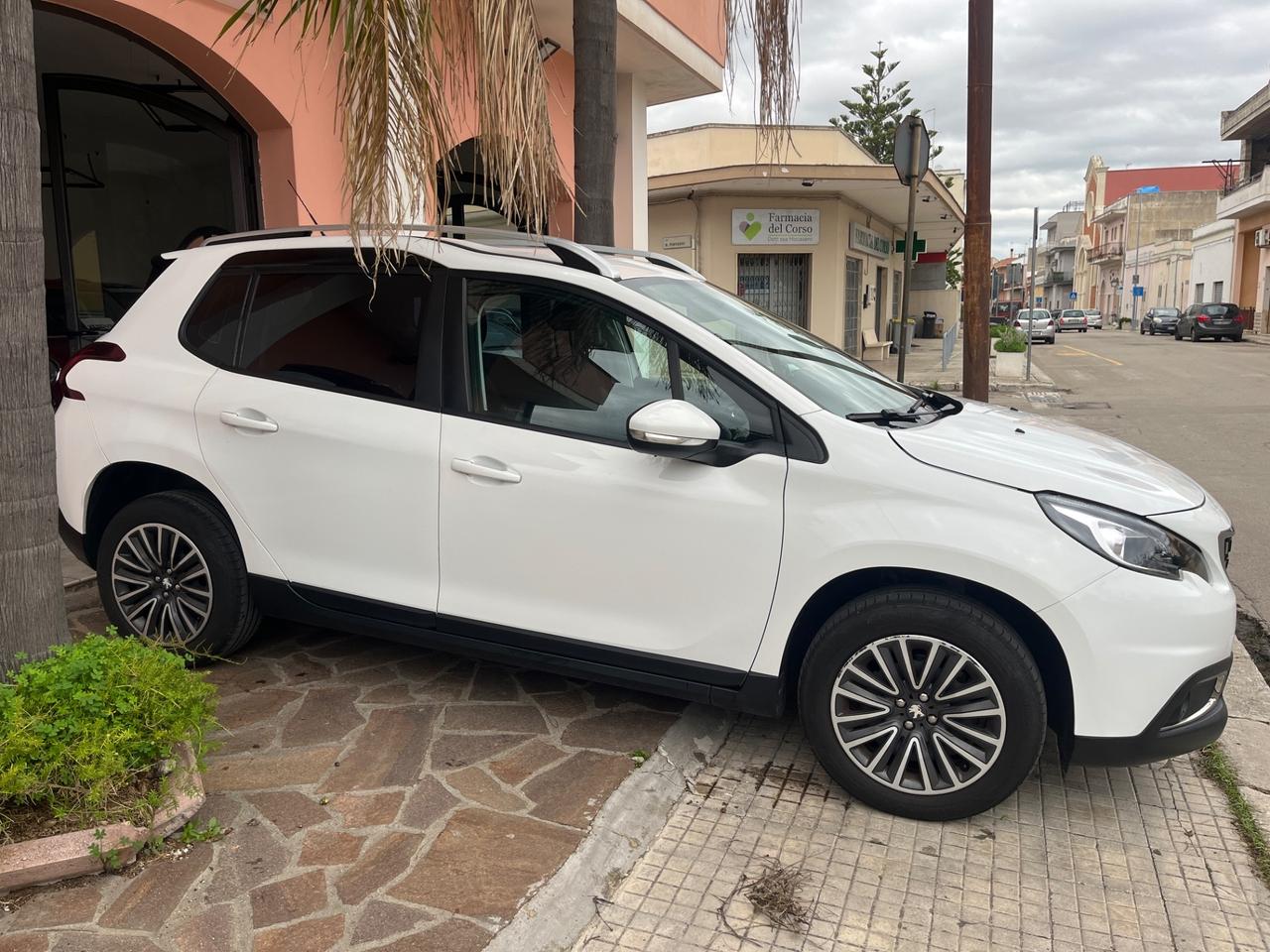 Peugeot 2008 BlueHDi 100 Active