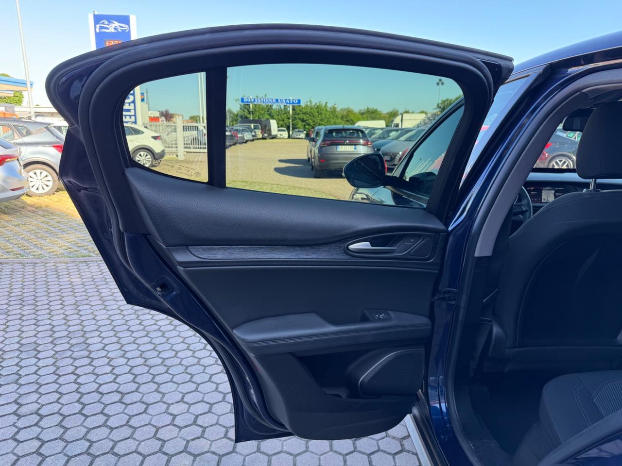Alfa Romeo Stelvio 2.2 Turbodiesel 190 CV AT8 Q4 Business