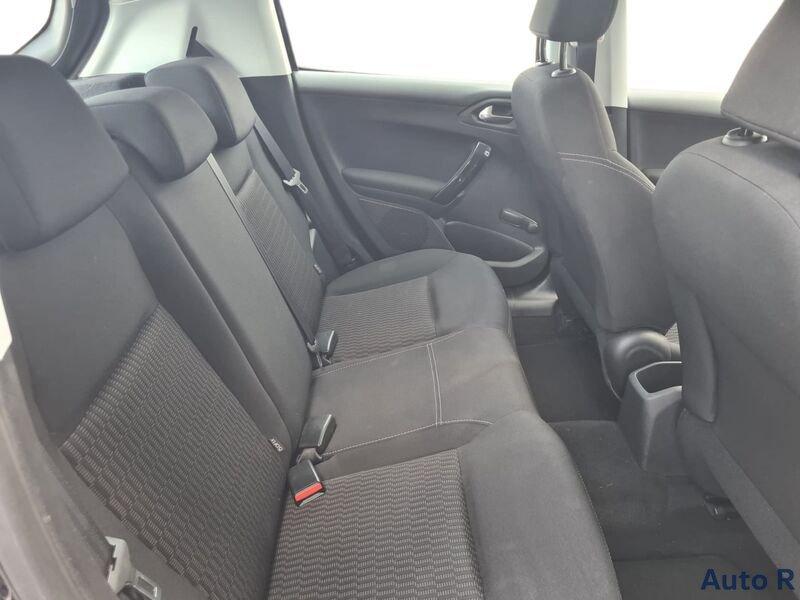 Peugeot 208 208 5p 1.6 bluehdi Active 75cv