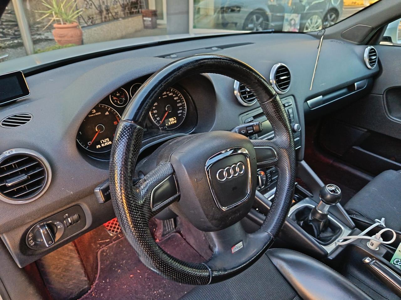 Audi A3 SPB 2.0 TDI S. LINE