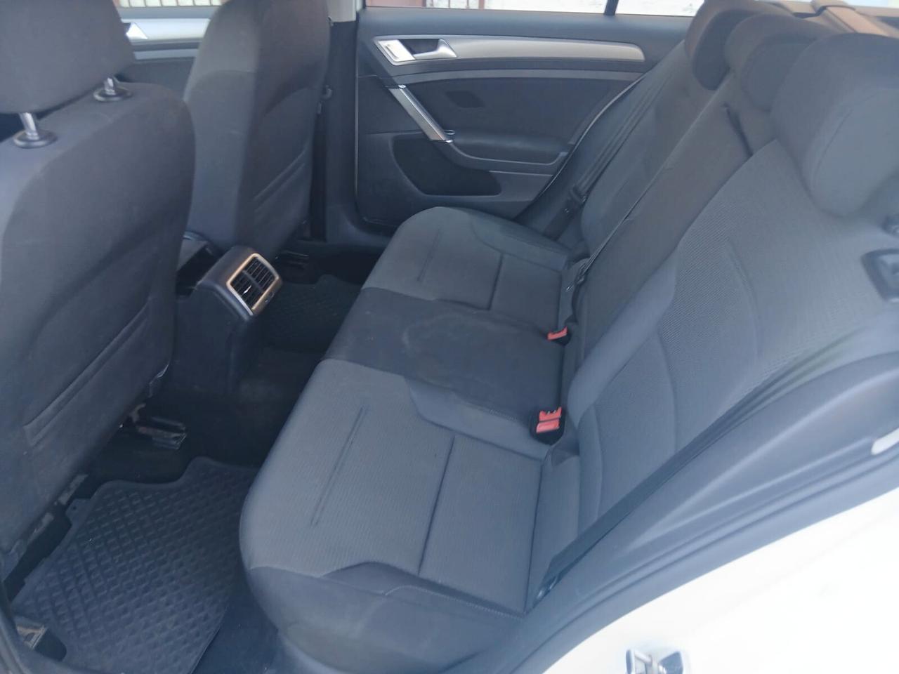 Volkswagen Golf Variant 1.4 TGI DSG 5p. Executive 4 Free BlueMotion