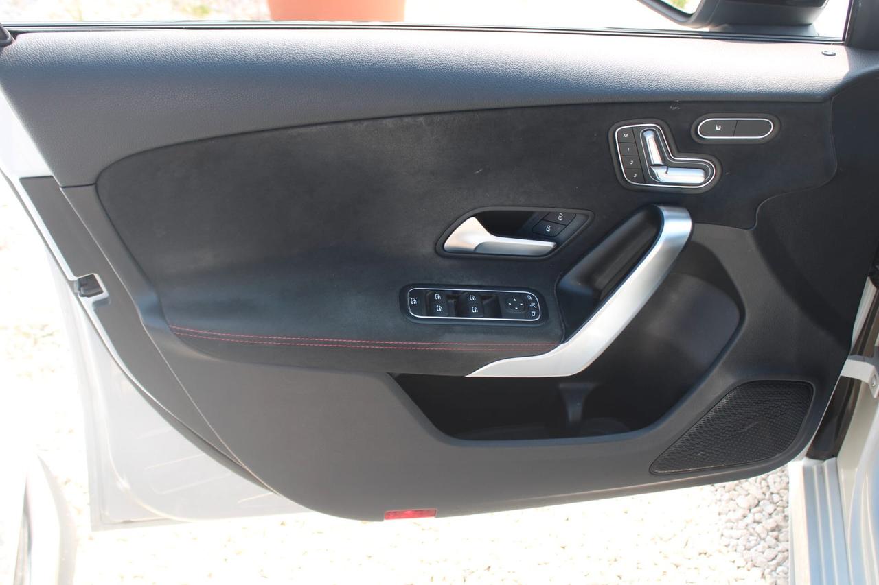 Mercedes-benz A 220 d Automatic Premium