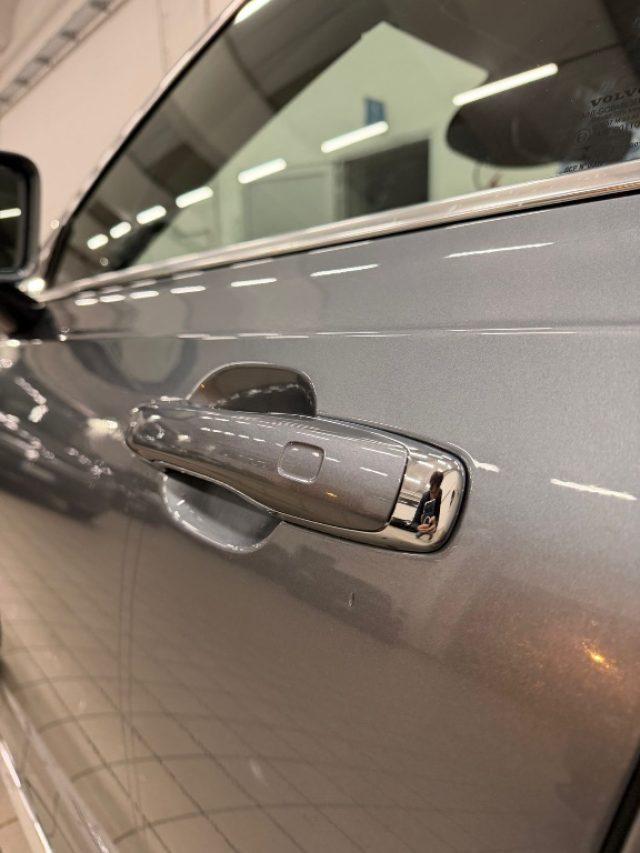 VOLVO V90 D4 AWD Inscription//TETTO//LED//SEDILI RISC & VENT