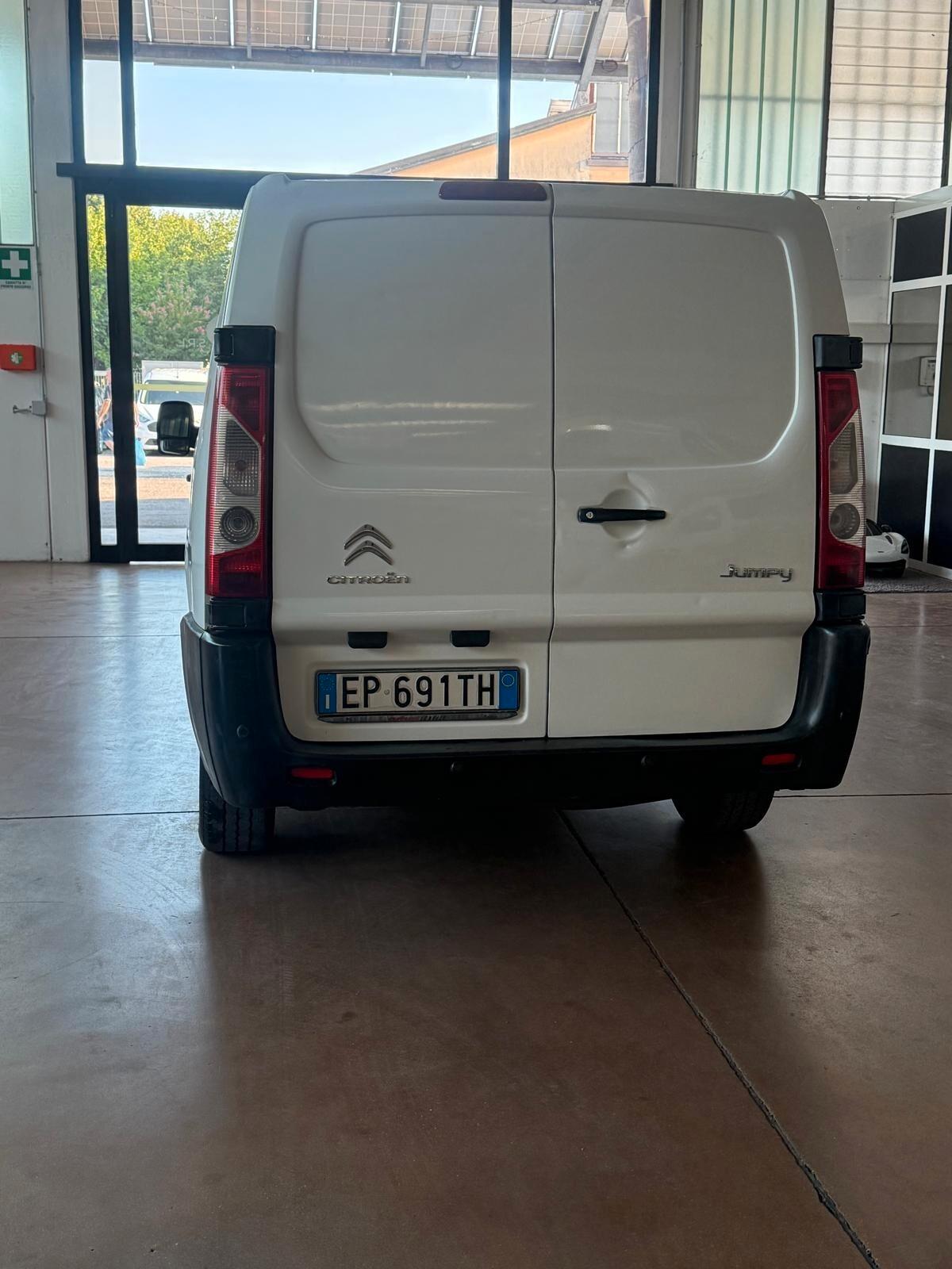 Citroen Jumpy 2.0-hdi passo medio