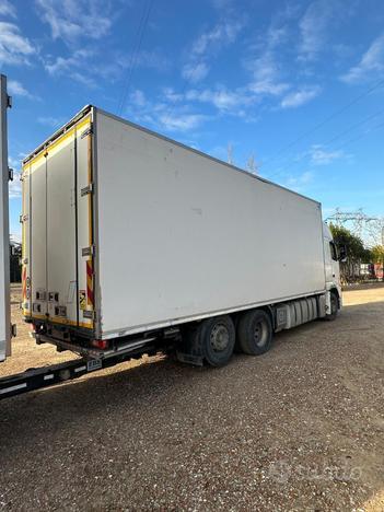 0285 autotreno biga frigo volvo