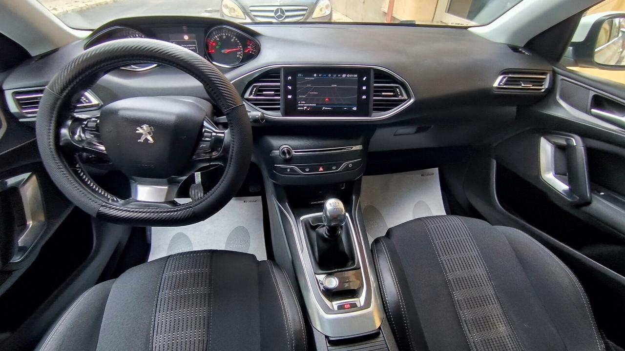 Peugeot 308 BlueHDi 130 S&S SW Allure