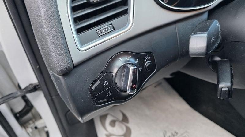 Audi A4 A4 Avant 2.0 TDI 120 CV Business Plus NAVI MMI LED XENO PDC CRUISE