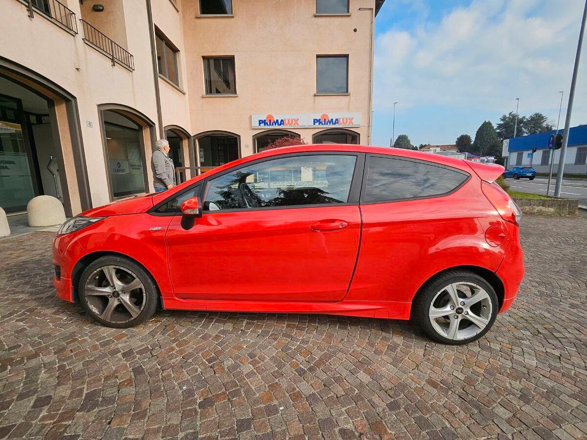 Ford Fiesta 1.5 tdci ST-line 95cv 3p