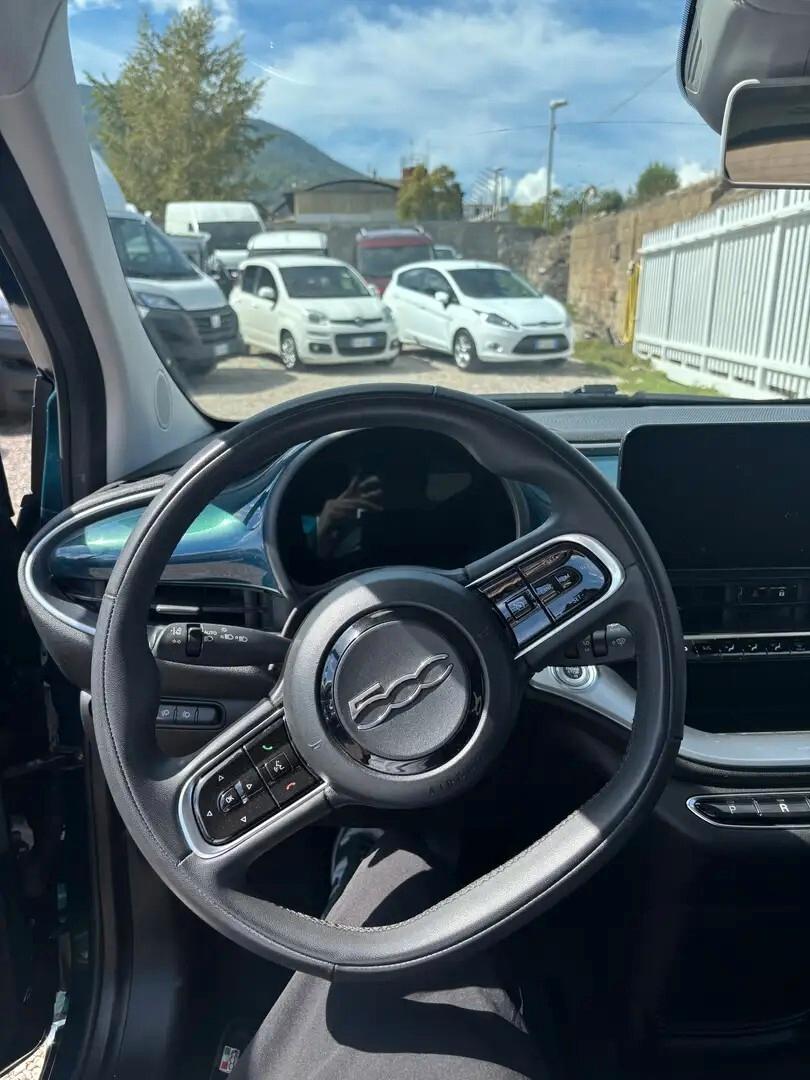 Fiat 500 500e Berlina 42 kWh Icon