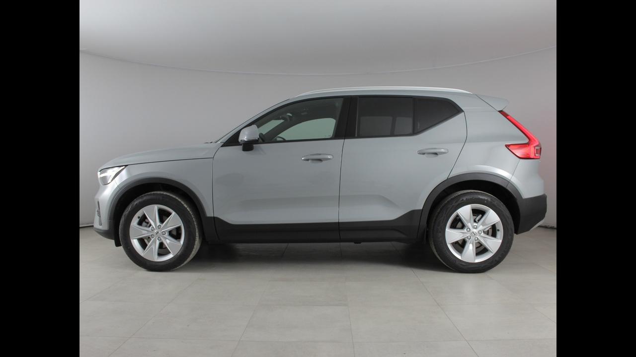 VOLVO XC40 Core T2 AUT
