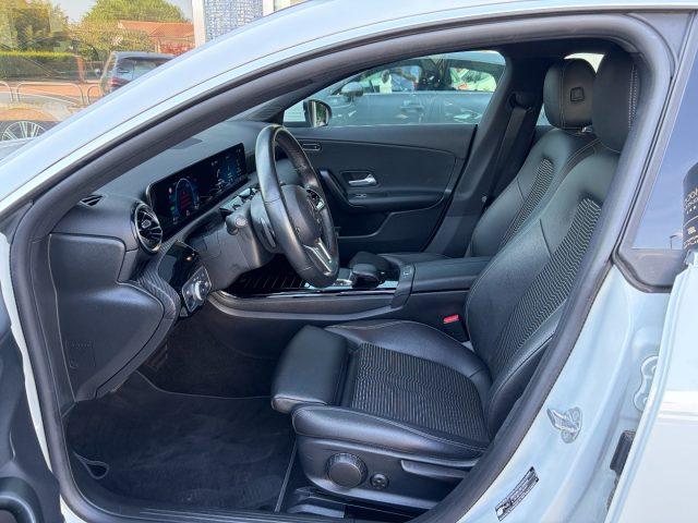 MERCEDES-BENZ CLA 250 e Shooting Brake Automatic EQ Power 218cv