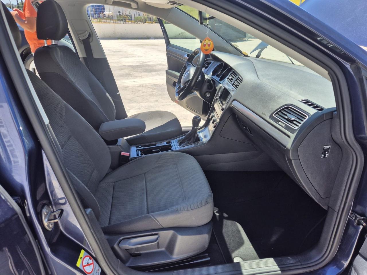 Volkswagen Golf 1.6 TDI 5p. Highline BlueMotion
