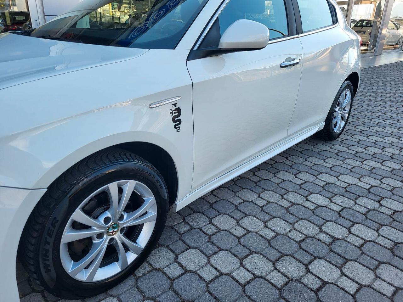 Alfa Romeo Giulietta 1.4 Turbo 120 CV GPL di serie *** Distinctive ***