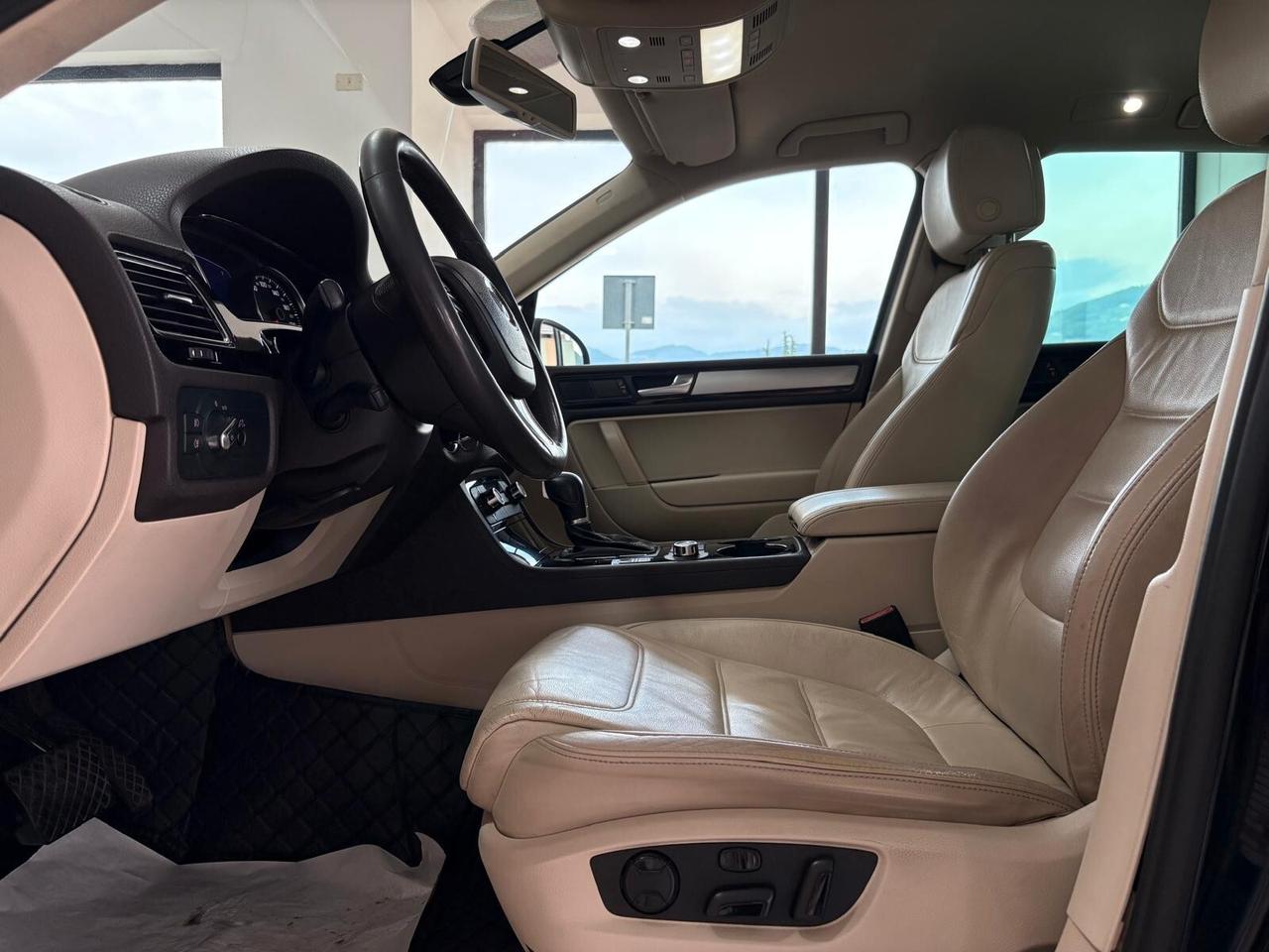 Volkswagen Touareg 3.0 V6 240cv