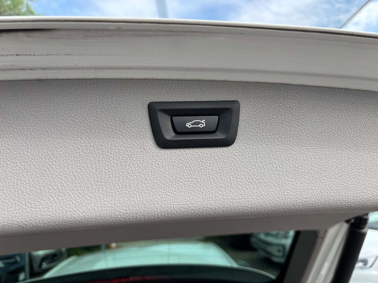 Bmw 320d x Drive Touring