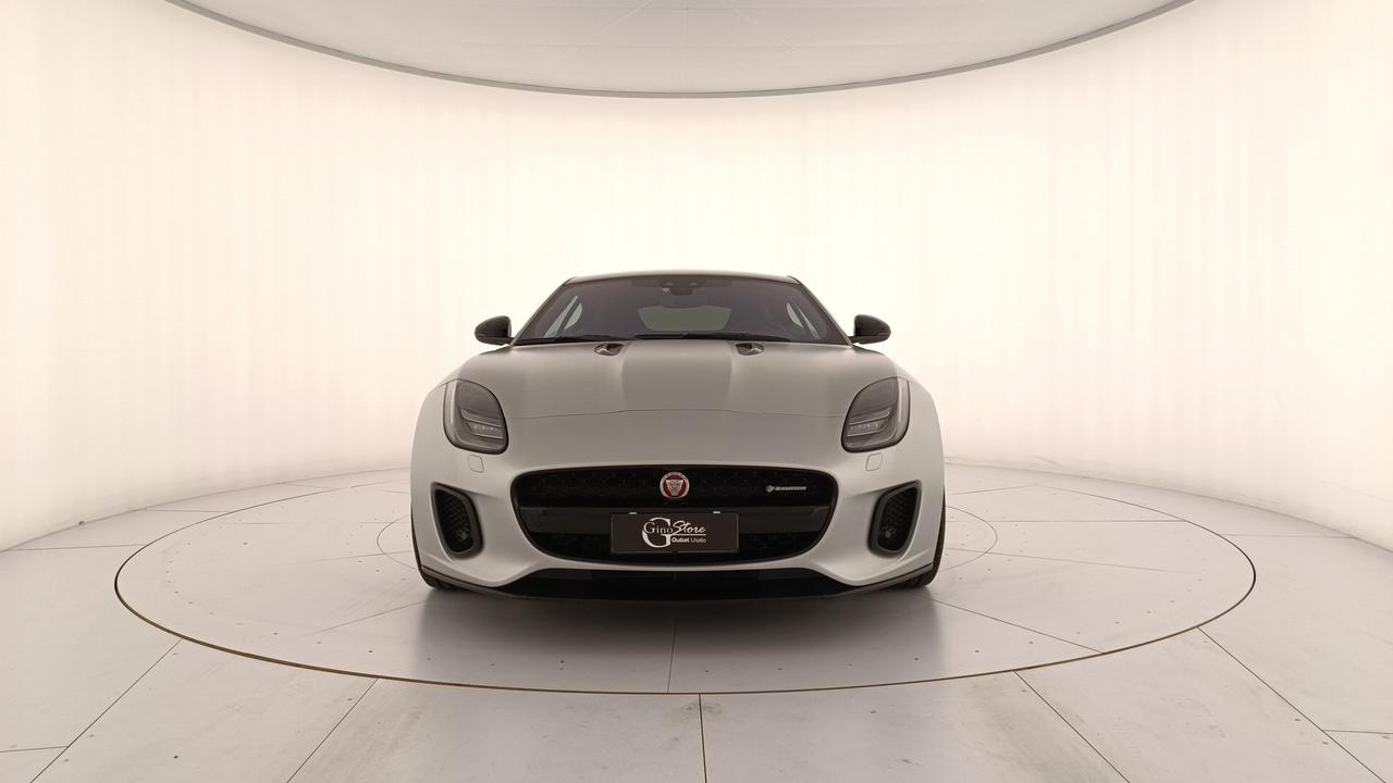 JAGUAR F-Type Coupe 2.0 i4 R-Dynamic rwd 300cv auto my19.5