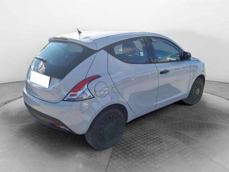 Lancia Ypsilon Ypsilon 1.2 69 CV 5 porte Elefantino