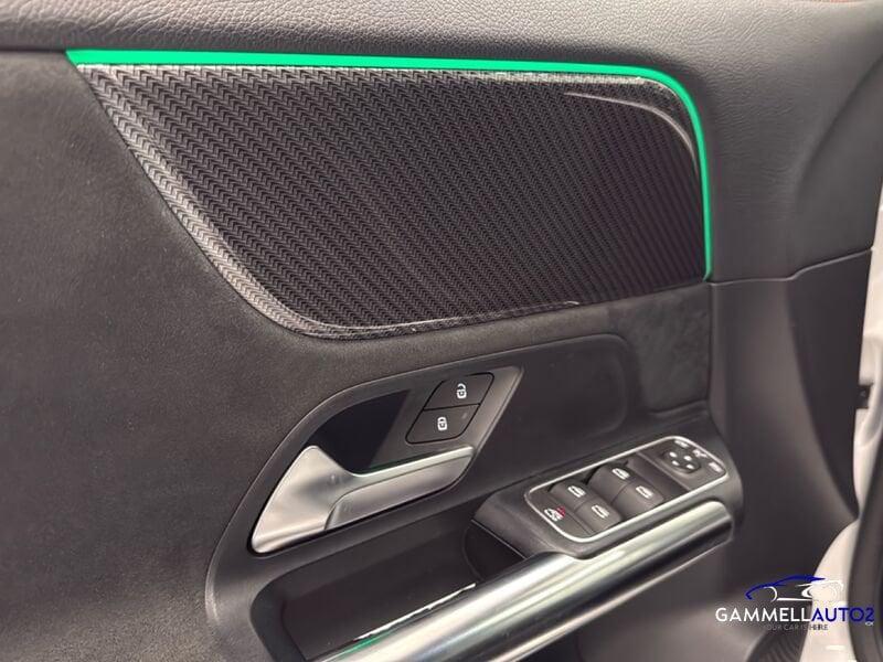 Mercedes-Benz GLA GLA 180 d Automatic Premium