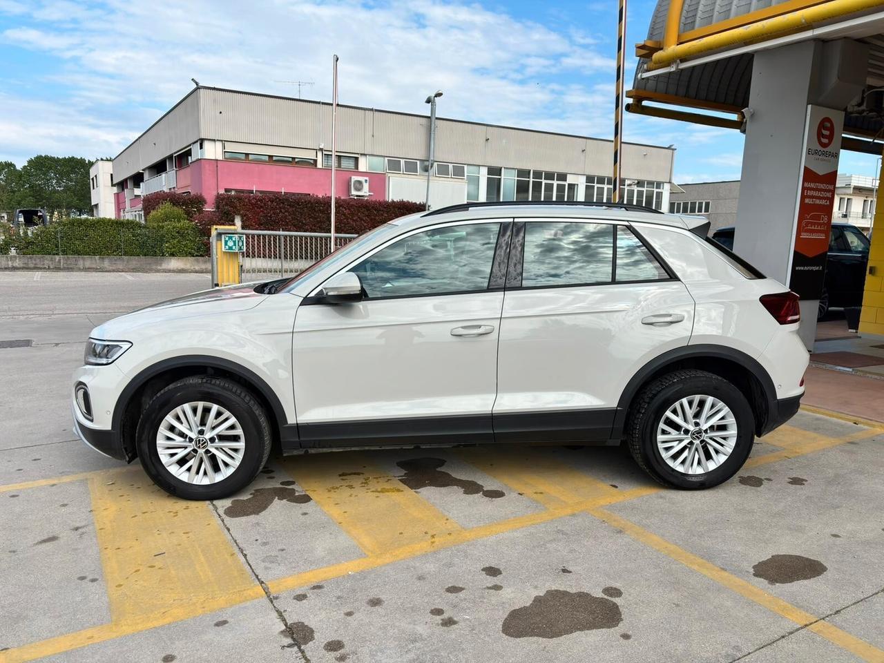 Volkswagen T-Roc 1.0 TSI Life