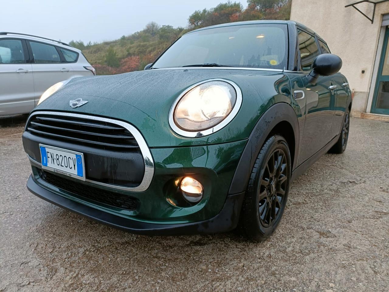 Mini 1.5 One D Business - 2018