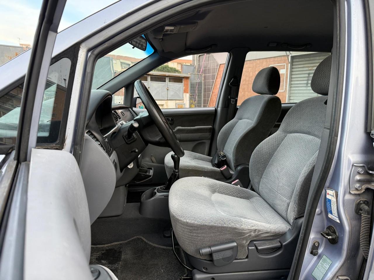 Hyundai Trajet 2.0 CRDi TD 16V Active