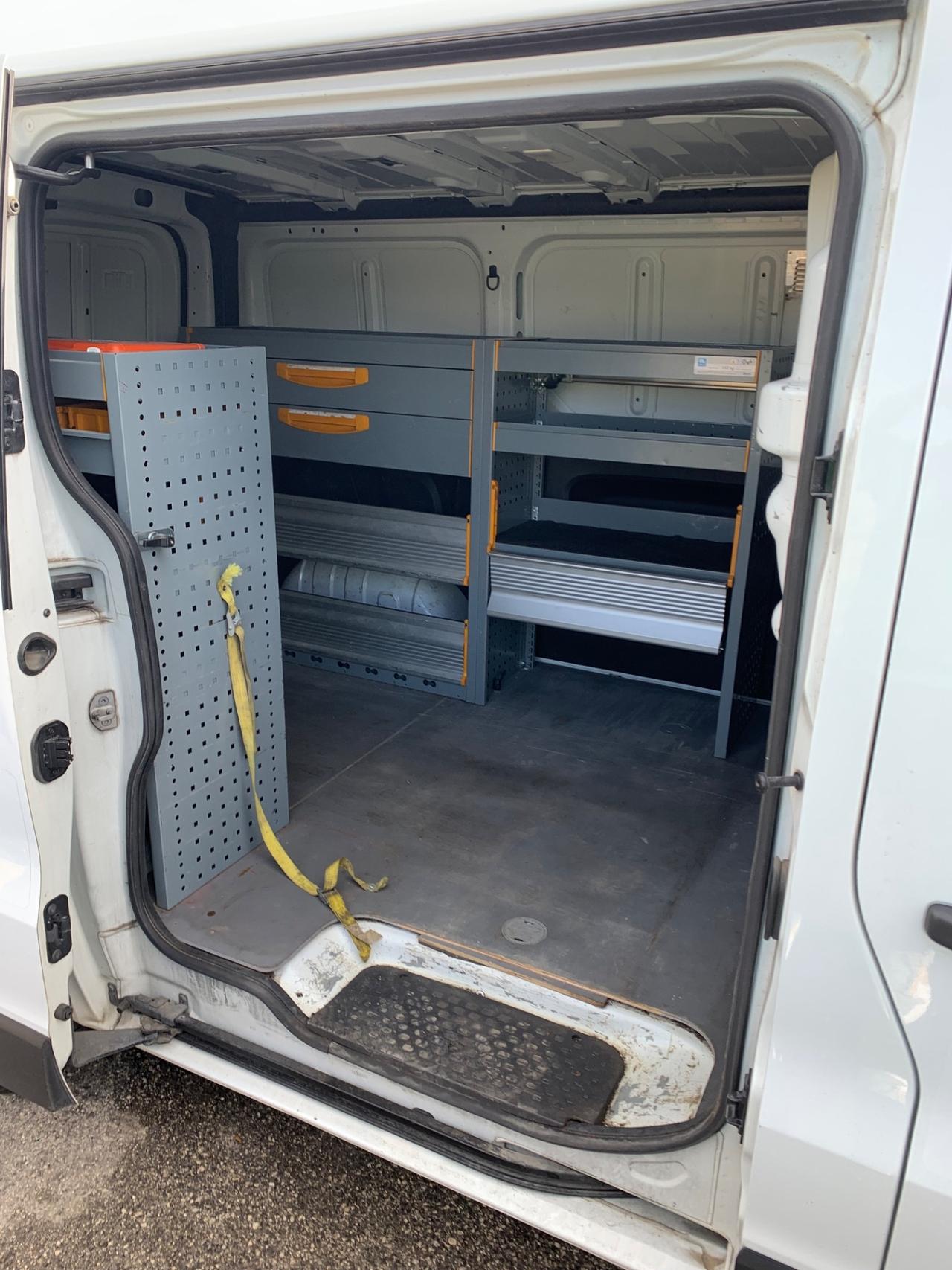 Fiat talento 10q officina mobile iva inclusa