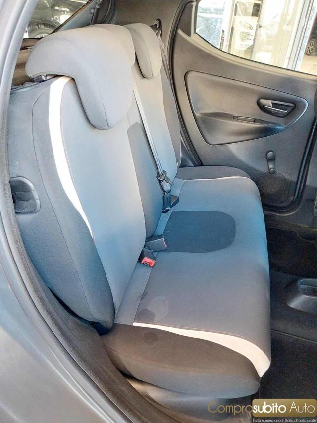 LANCIA Ypsilon 1.2 69 CV 5 porte Gold