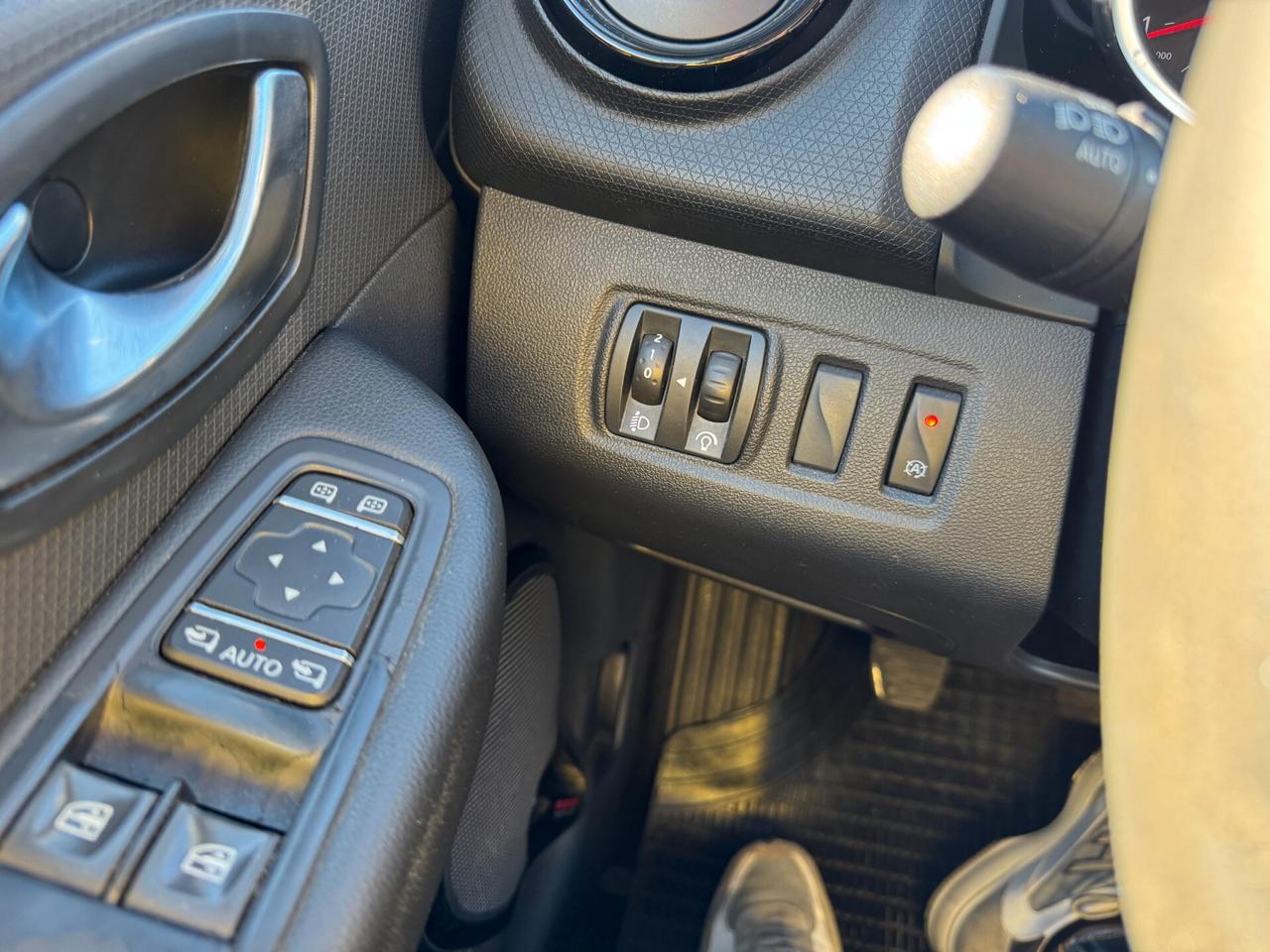 Renault Clio1.5 DCI MOSCHINO FARI FULL LED 2019