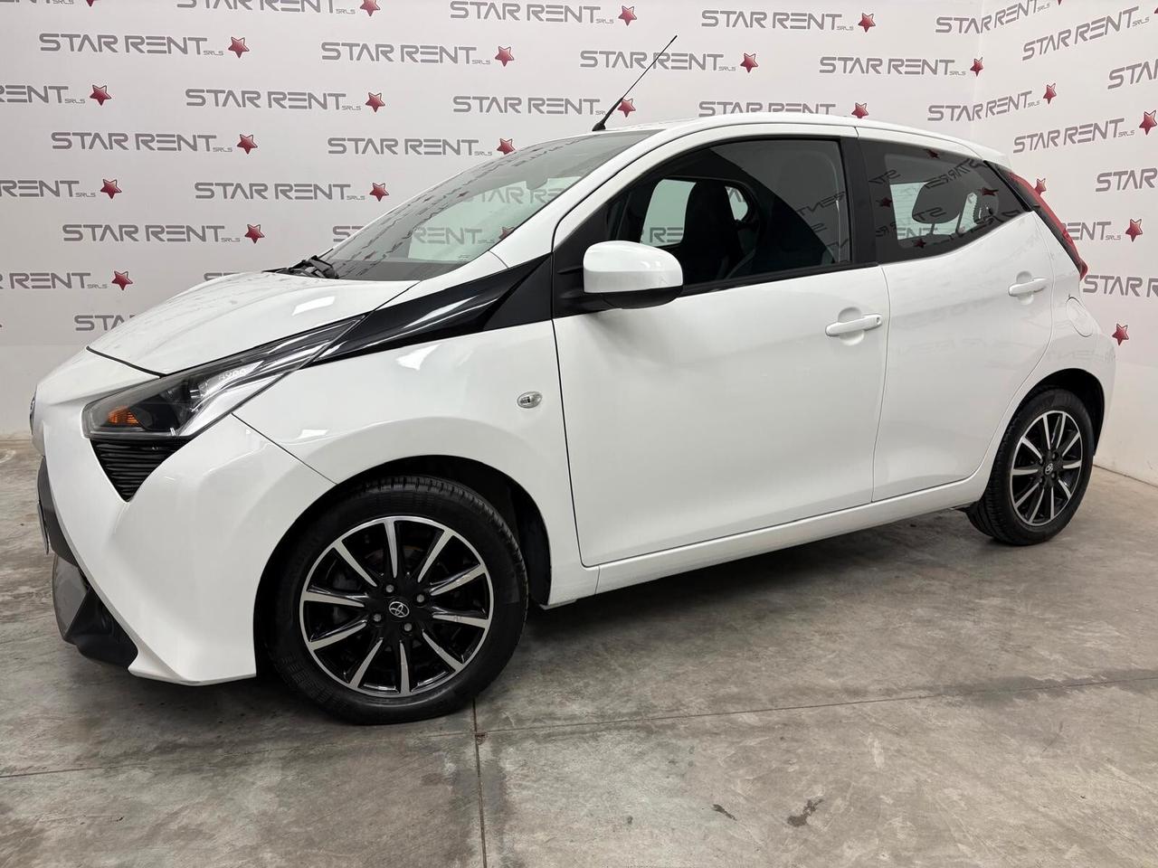 Toyota Aygo Connect 1.0 VVT-i 72 CV 5 porte x-play