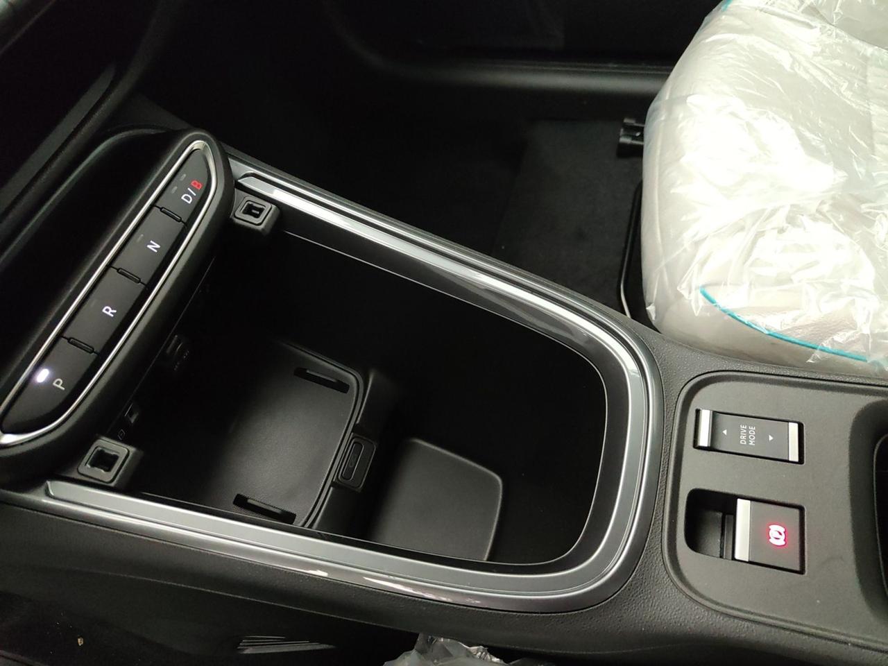 FIAT 600 IV 2023 54KWH 156CV LA PRIMA