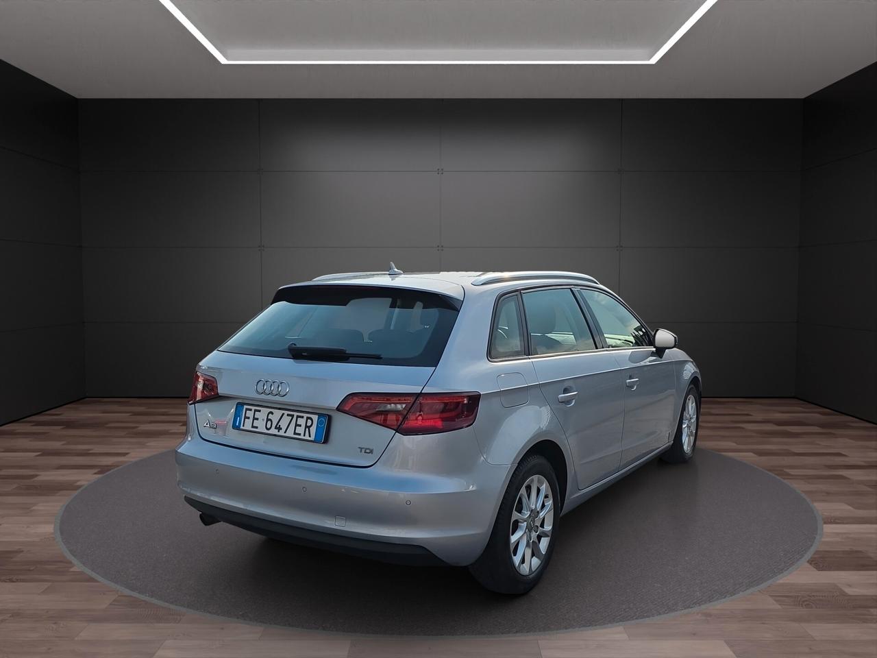 Audi A3 1.6 TDI diesel Attraction NEOPATENTATI OK