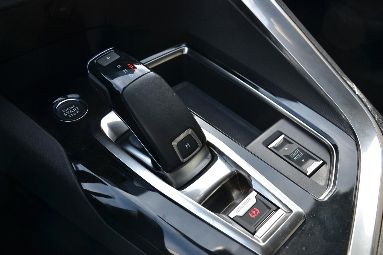 Peugeot 5008 BlueHDi 130 S&S EAT8 Allure Pack