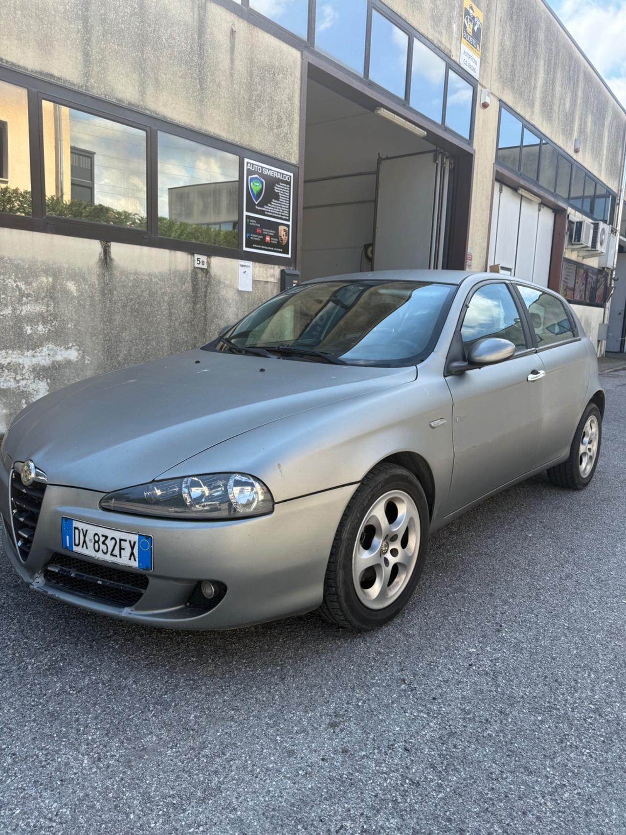 Alfa Romeo 147 1.9 JTD M-JET 16V 5 porte Exclusive