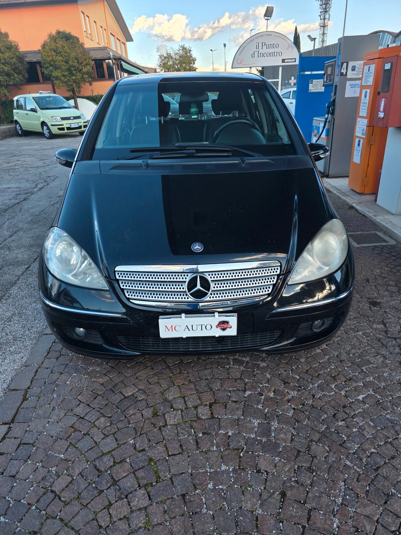 Mercedes-benz A 180 160 CDI Elegance motore sostituito