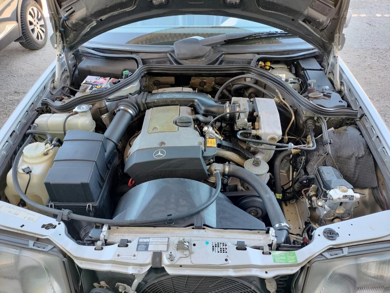 Mercedes-benz E-Series E 200 cat Cabriolet