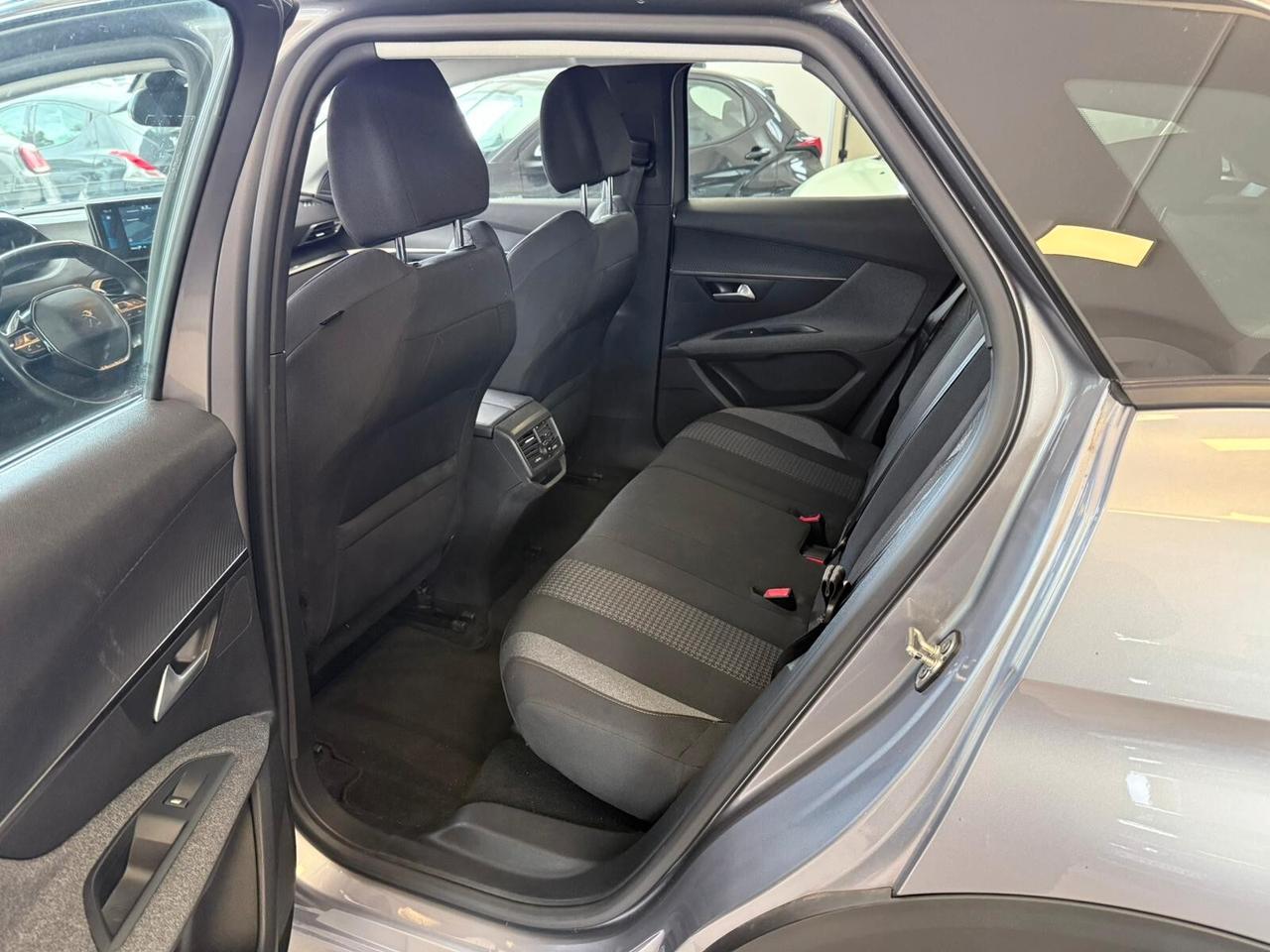 Peugeot 3008 BlueHDi 180 S&S EAT8